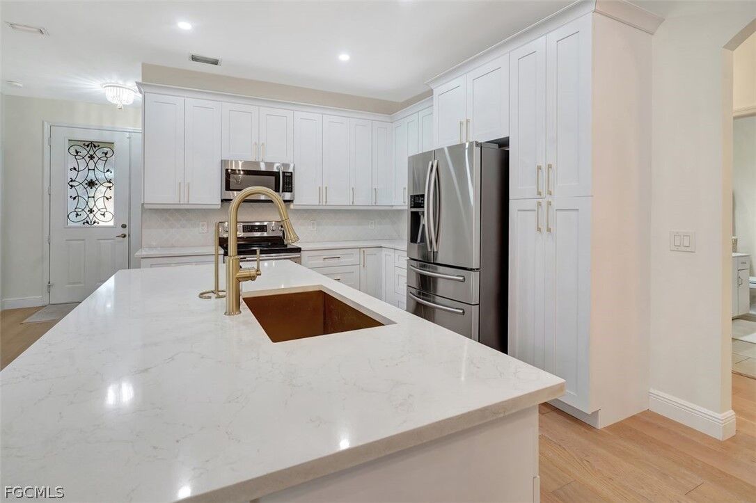 Property Photo:  5794 Elizabeth Ann Way  FL 33912 