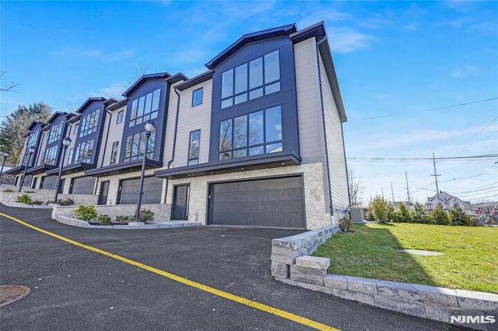 Property Photo:  401 A Grand Avenue A  NJ 07605 