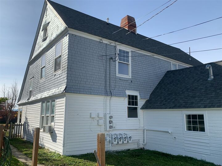 Property Photo: 1110 Vine Street MT 59802