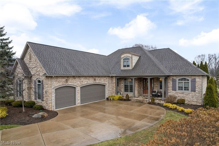 Property Photo:  2229 E Park Drive  OH 44685 