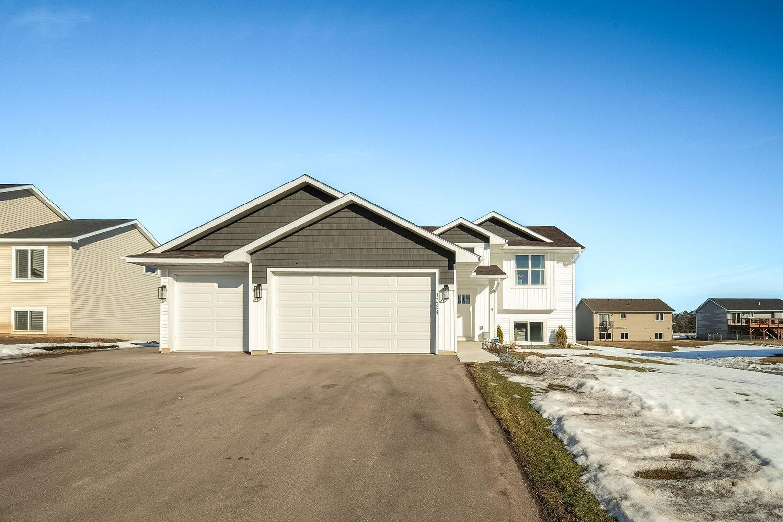 Property Photo:  1064 Sharptail Run  WI 54017 