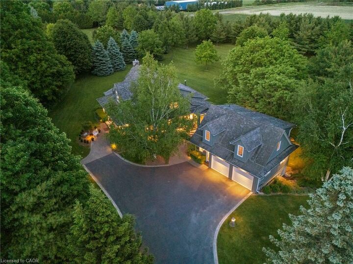 Property Photo:  402 Progreston Road  ON L0R 1H1 