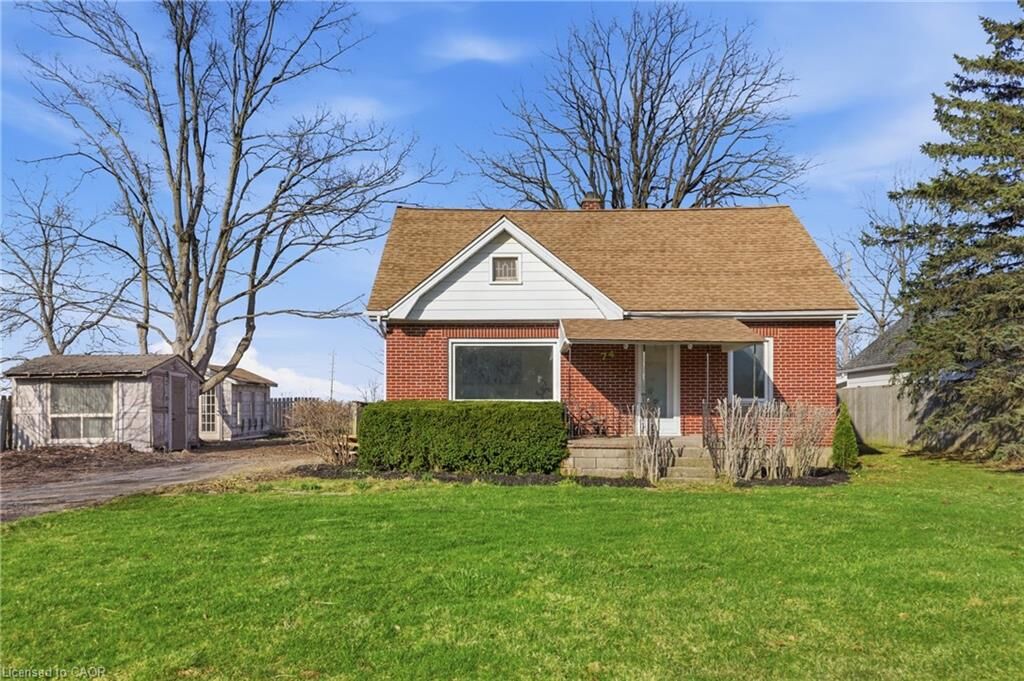 Property Photo:  74 Freelton Road  ON L8B 0Z3 