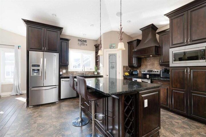 Property Photo:  173 Huberman Way  AB T9K 0Z9 