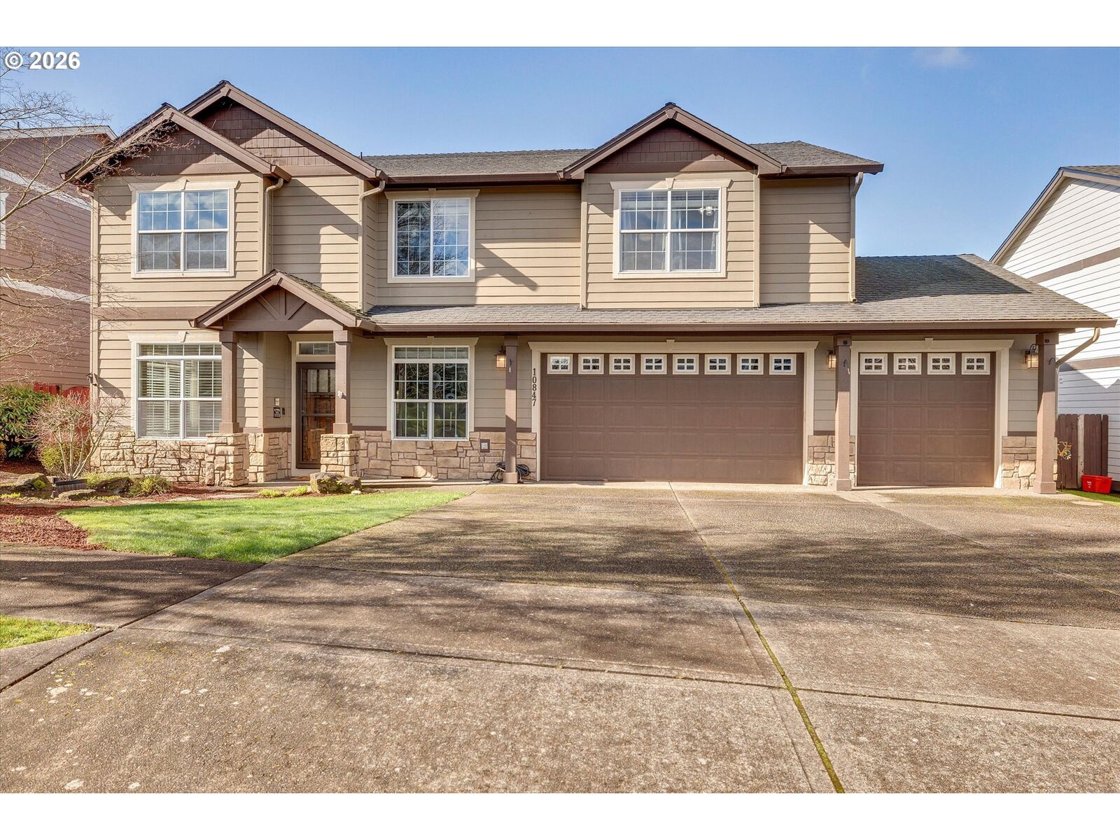 Property Photo:  10847 SE Alexander Dr  OR 97086 