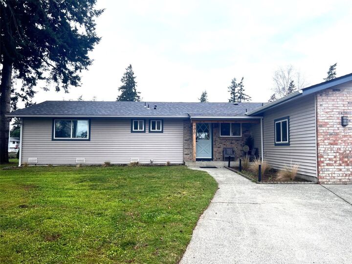 Property Photo:  790 NW Dory Drive  WA 98277 