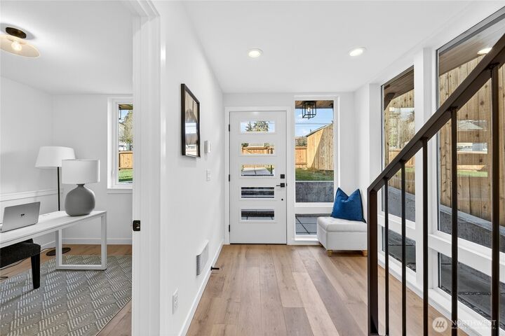 Property Photo:  11738  23rd Avenue NE  WA 98125 