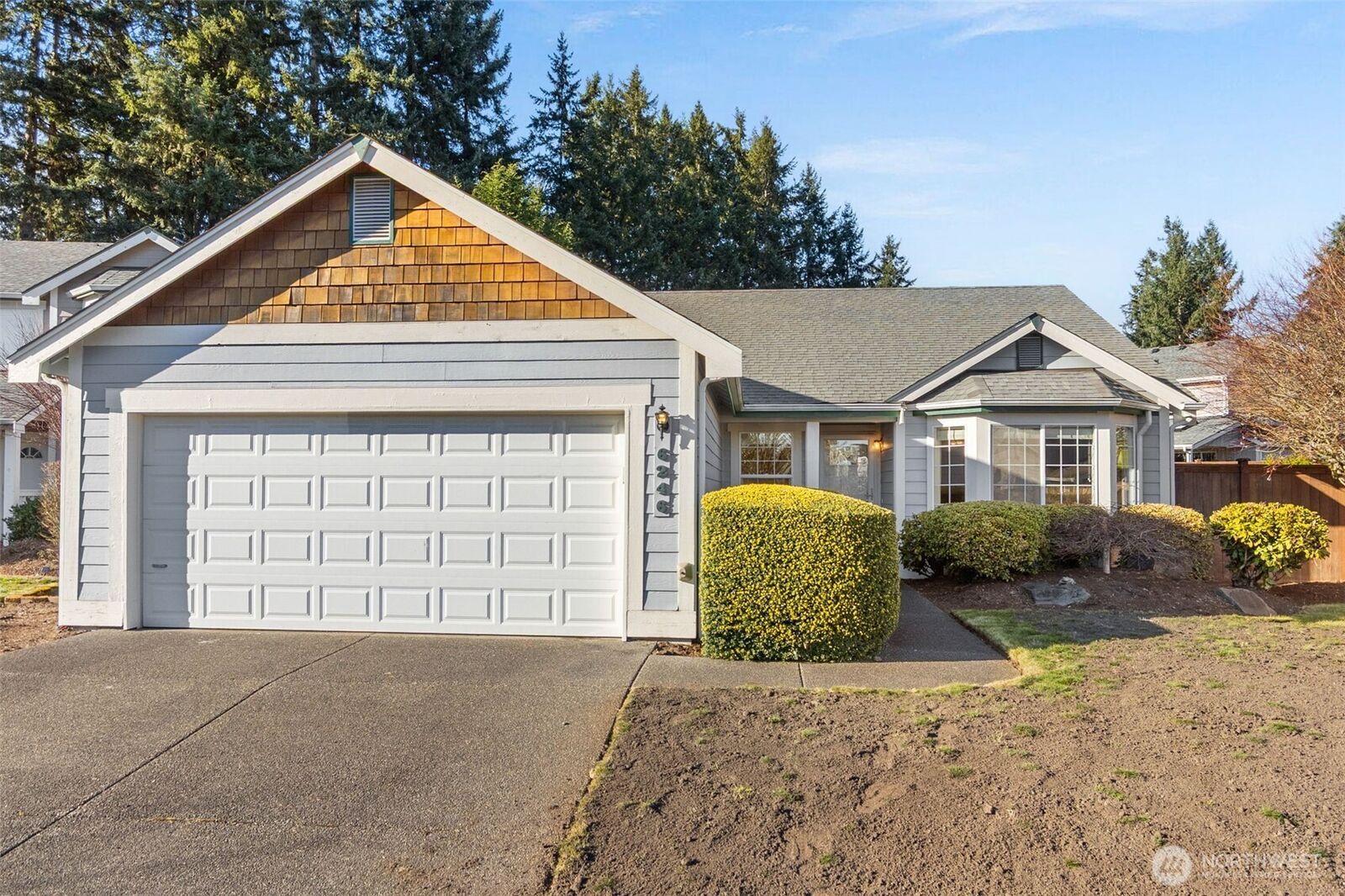 Property Photo:  6246  Wade Court SE  WA 98513 