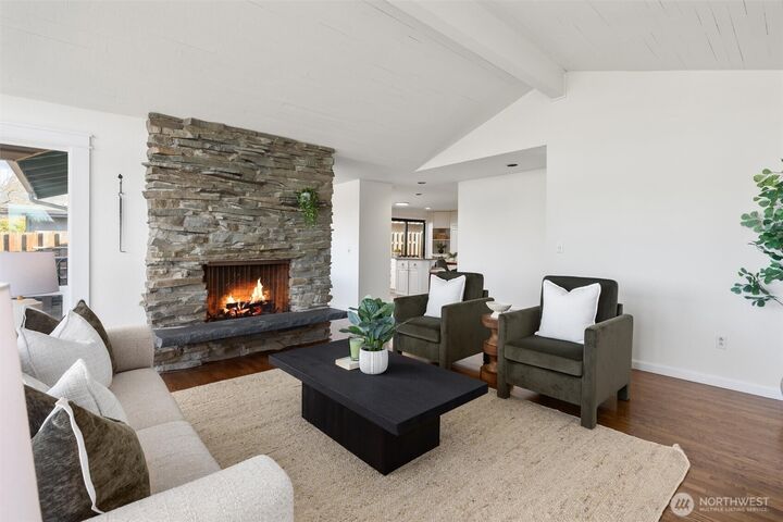 Property Photo: 12115 SE 16th Place WA 98005