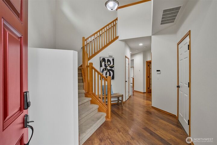 Property Photo:  15314  Sunset Road  WA 98012 