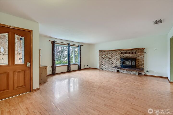 Property Photo:  1710  Ludwig Road  WA 98290 