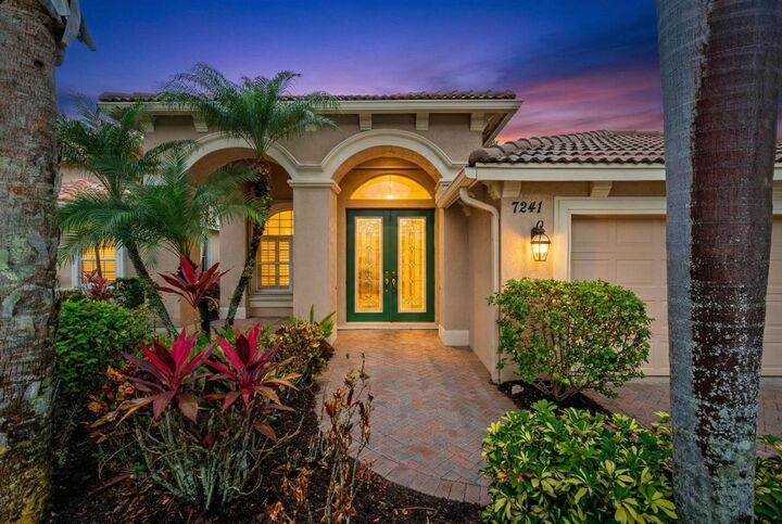 Property Photo:  7241 Maidstone Drive  FL 34986 