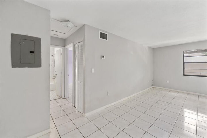 Property Photo:  1925 Madison Street 14  FL 33020 