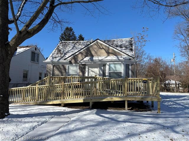 Property Photo:  15135 Greenview Road  MI 48223 