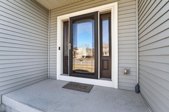 Property Photo: 451 Sugar Maple Lane WI 53593