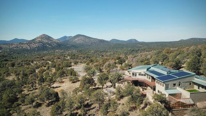 Property Photo:  16 Chimboraza Point  NM 88061 
