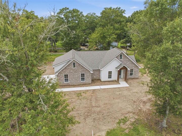 Property Photo: 776 Cooley Road LA 70611