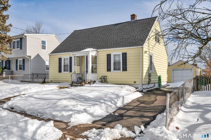 Property Photo:  375 Ruth Street  CT 06606 