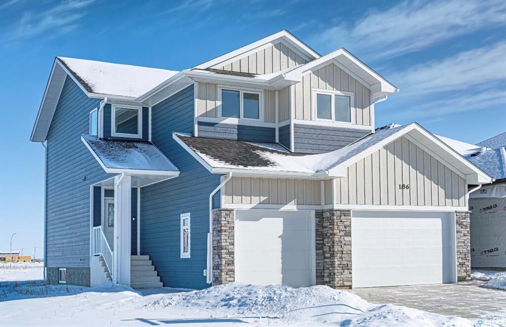 Property Photo:  186 Mazurek Crescent  SK S7V 1S2 