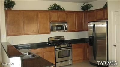 Property Photo:  12372 N Globe Mallow Place  AZ 85658 