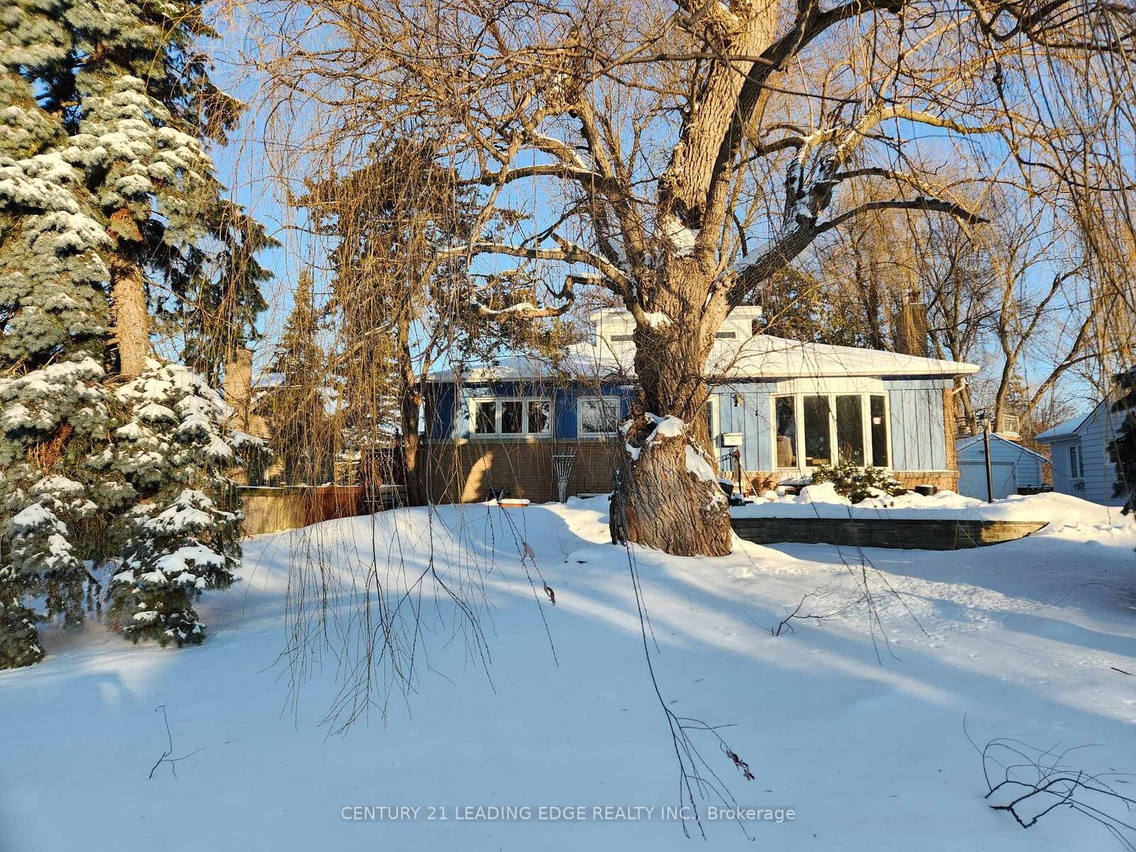 Photo de la propriété:  4 Rougecrest Drive  ON L3P 3B6 