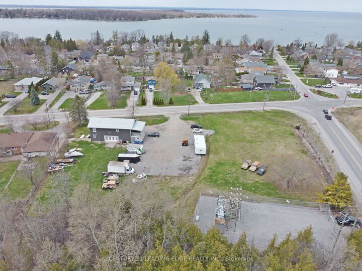 Property Photo:  1035 Metro Road N  ON L4P 3E9 