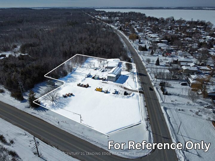 Property Photo:  1035 Metro Road N  ON L4P 3E9 