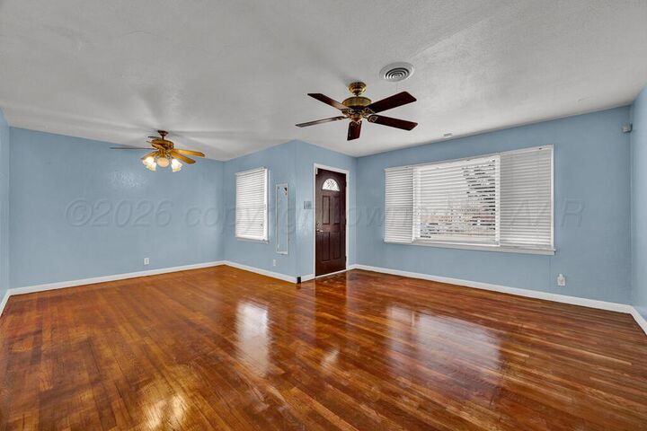 Property Photo:  3912 Westlawn Street  TX 79102-1724 