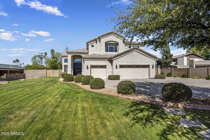 Property Photo:  320 E Maryland Avenue  AZ 85012 