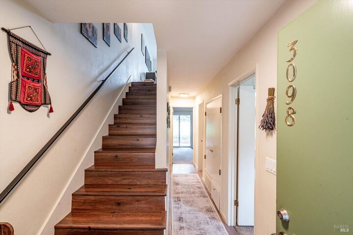 Property Photo:  3098 Yulupa Avenue  CA 95405 