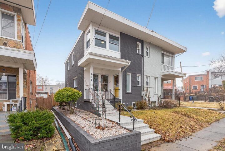 Property Photo: 615 Kensington Place NE DC 20011