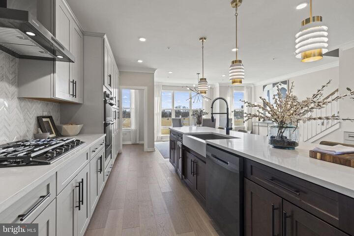 Property Photo:  113 Summit Point Boulevard 19J  MD 20716 