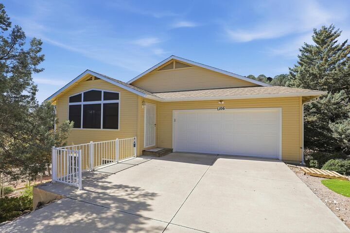 Property Photo:  1106 N Monte Rosa Lane  AZ 85541 