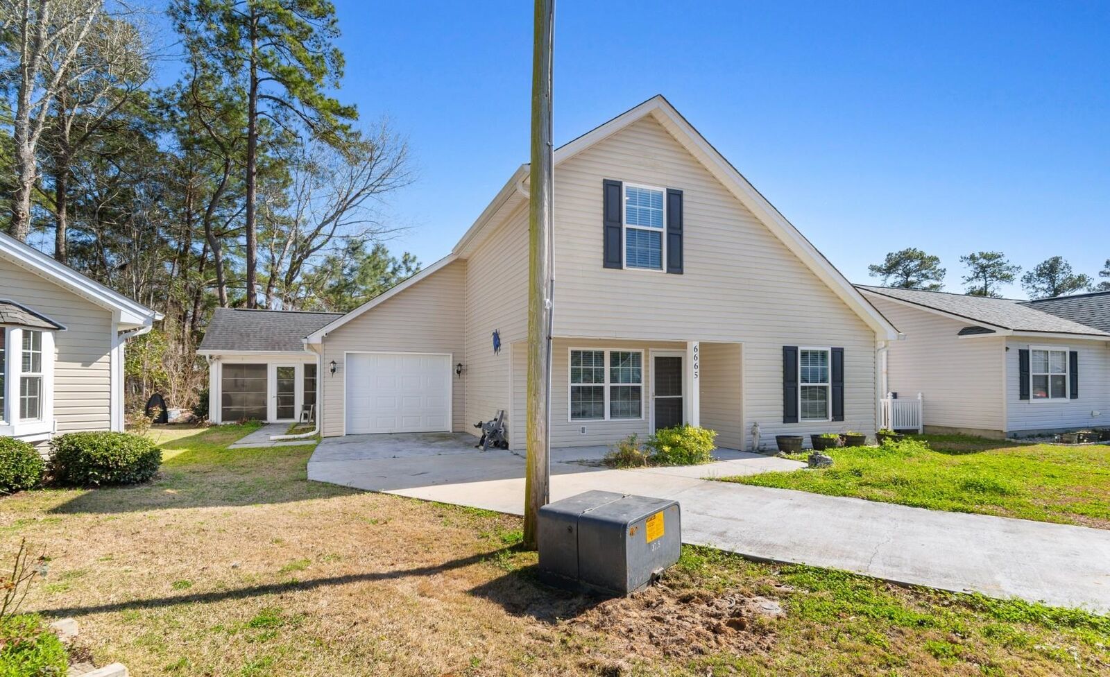 Property Photo:  6665 East Sweetbriar Trail  SC 29588 
