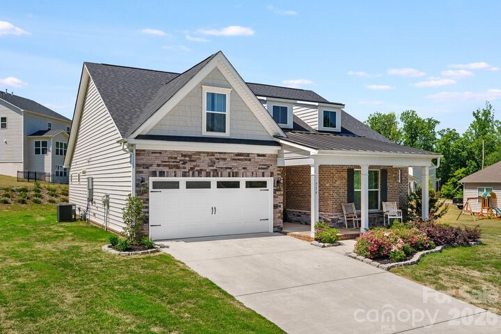 Property Photo: 714 Sawgrass Ridge Court SC 29732