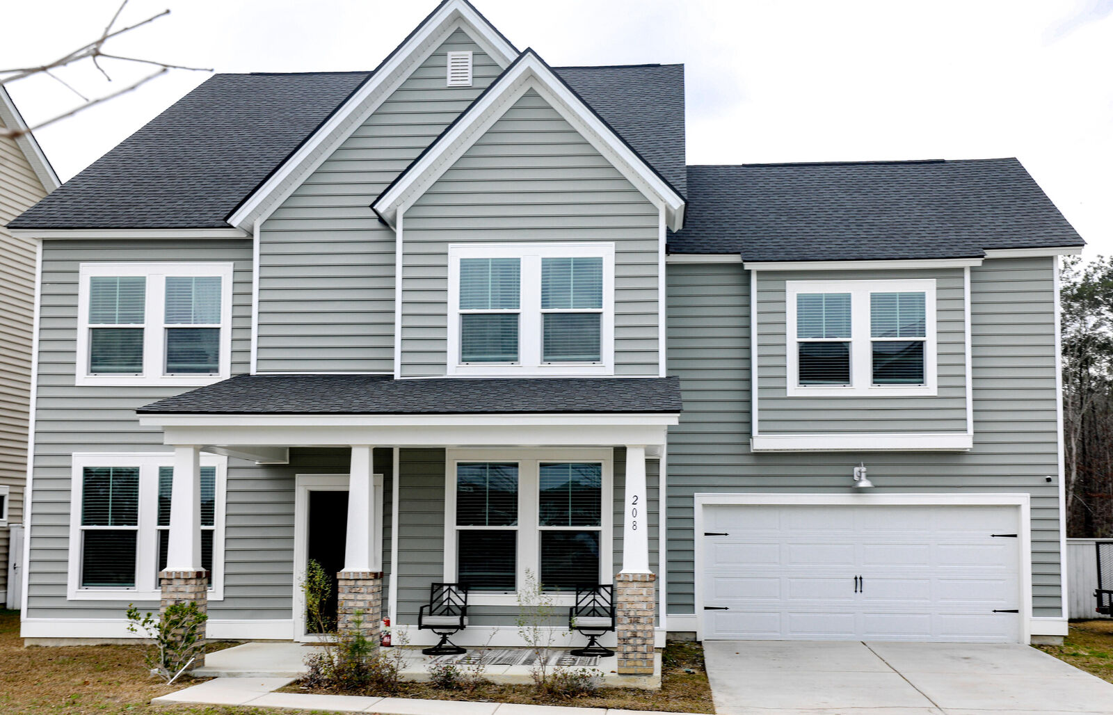 Property Photo:  208 Garden Lily Lane  SC 29485 