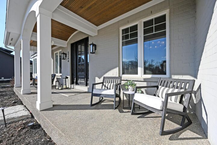 Property Photo: 5244 Sycamore View Drive OH 45040