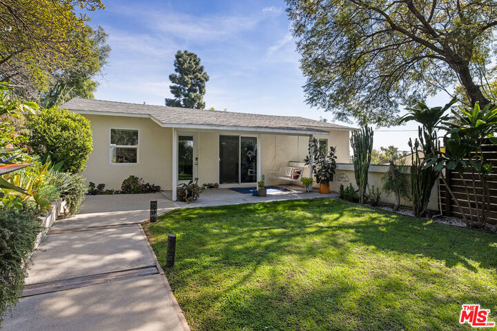 Property Photo:  1512 N Boylston St  CA 90012 