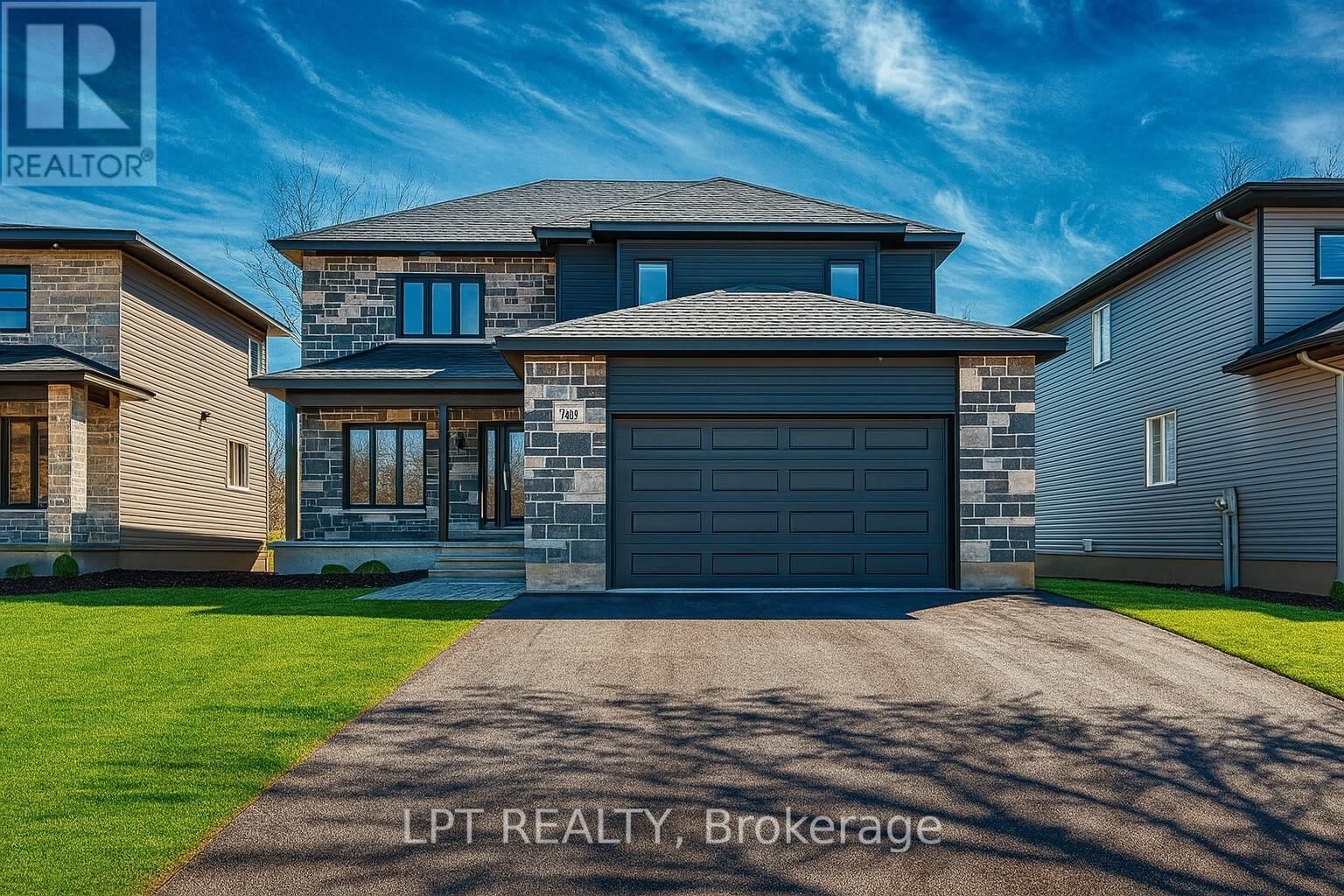 Property Photo: 945 Katia Street ON K0A 2M0