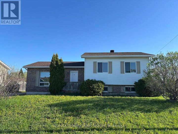 31 Brooks Street — photo 1