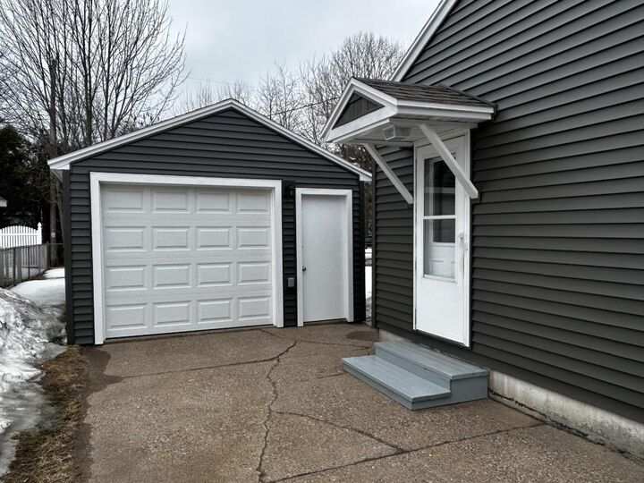 Property Photo:  922 South 10th Avenue  WI 54401 