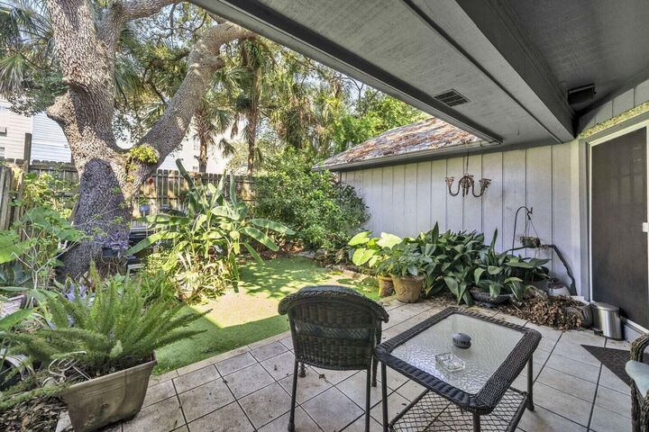 Property Photo:  421 Waterway Lane  FL 32547 