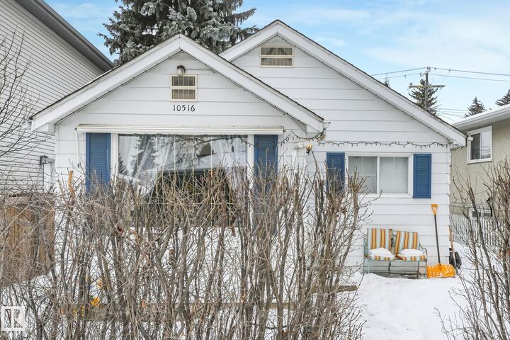 Property Photo:  10516 63 Avenue NW  AB T6H 1P4 