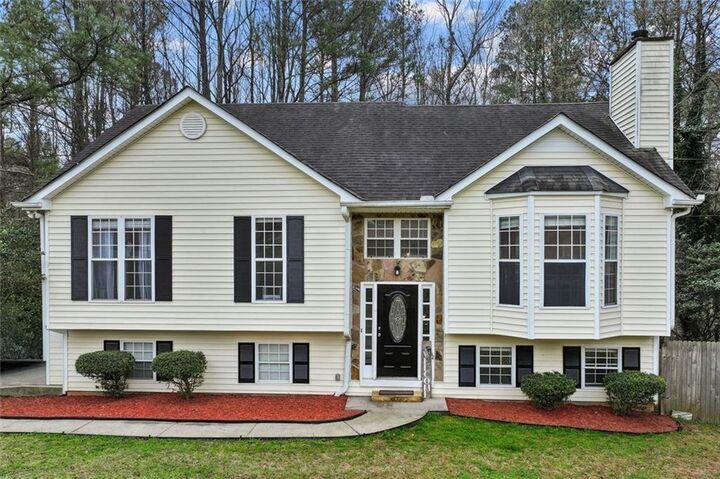 Property Photo:  304 Ridge Hill Circle  GA 30115 