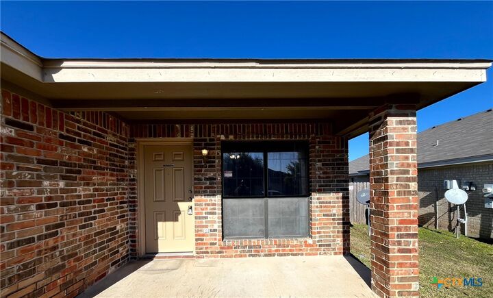 Property Photo:  1307 Nicholas Circle  TX 76542 