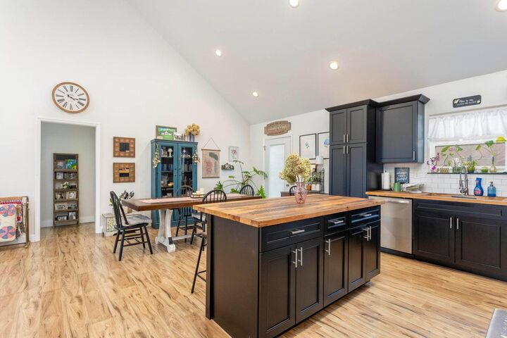 Property Photo:  225 Foothills Drive  TN 37321 