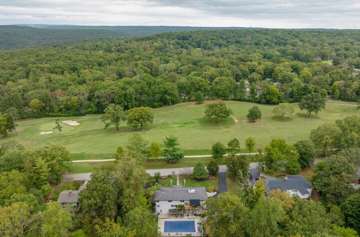 Property Photo:  115 Golf Drive  TN 37377 