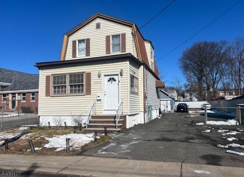 Property Photo:  2485 Vauxhall Rd  NJ 07083 