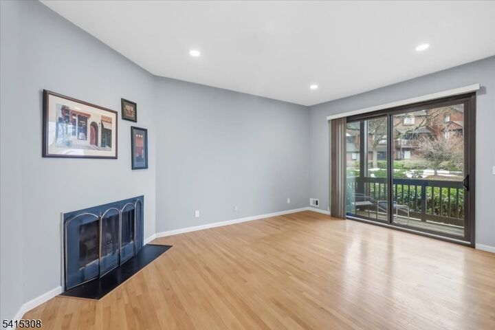 Property Photo:  117 Sunset Ky  NJ 07094 