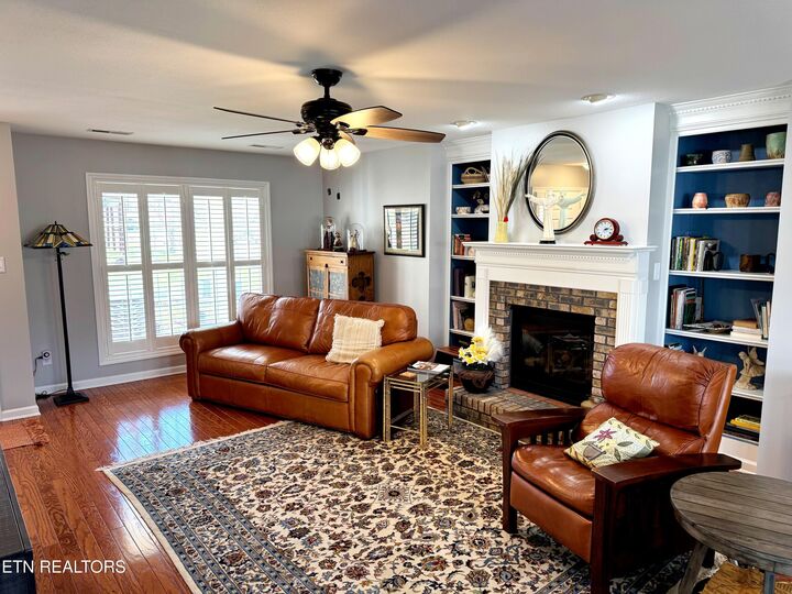 Property Photo:  2327 Autumn Knoll Drive  TN 37920 